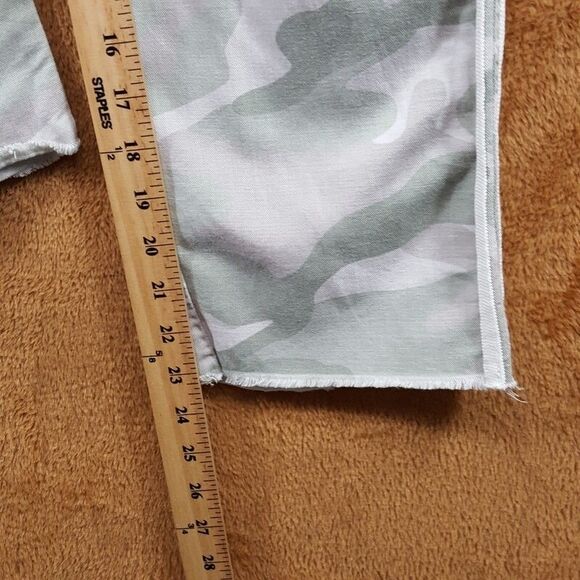 MOTHER Jeans Womens Size 31 Green Camo Stripe Linen Blend SHAKER CHOP CROP FRAY - Picture 10 of 11